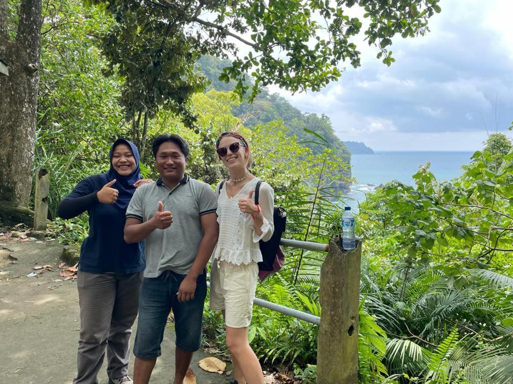 Adventure Turtle Homestay Meru Betiri Sarungan Esterno foto