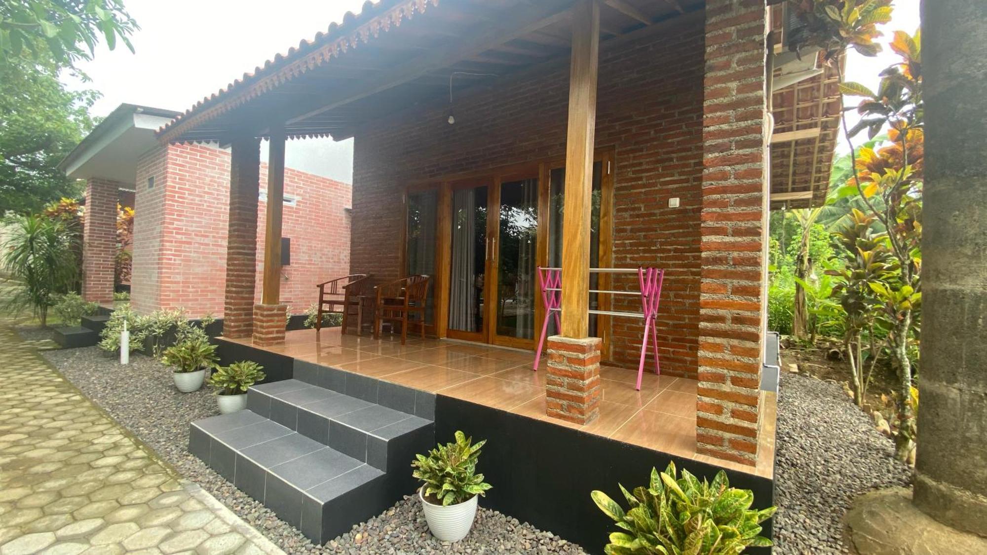 Adventure Turtle Homestay Meru Betiri Sarungan Esterno foto